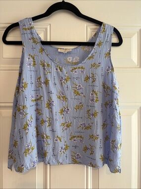 Light Blue Floral Sleeveless Top by UNKNOWN